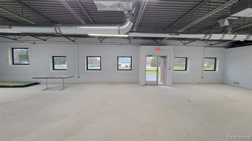 16749, 16755 & Middlebelt Road Property Photo 24