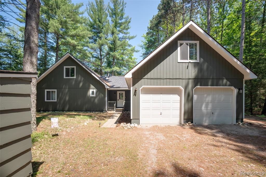 6954 Aarwood Trail Property Photo 1