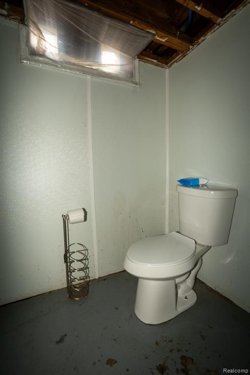 16821 E 8 Mile Road Property Photo 14