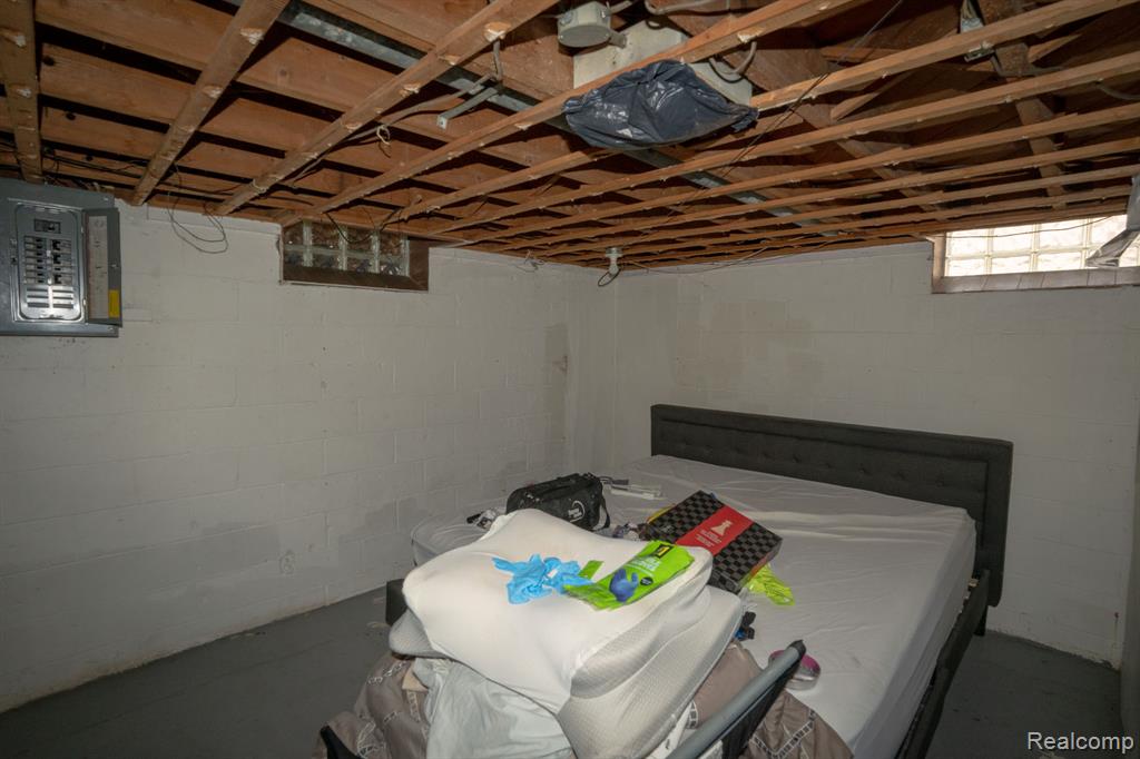 16821 E 8 Mile Road Property Photo 21
