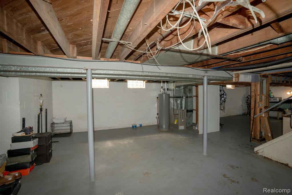 16821 E 8 Mile Road Property Photo 25