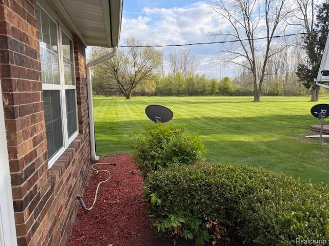 6351 Beechfield Drive Property Photo 4