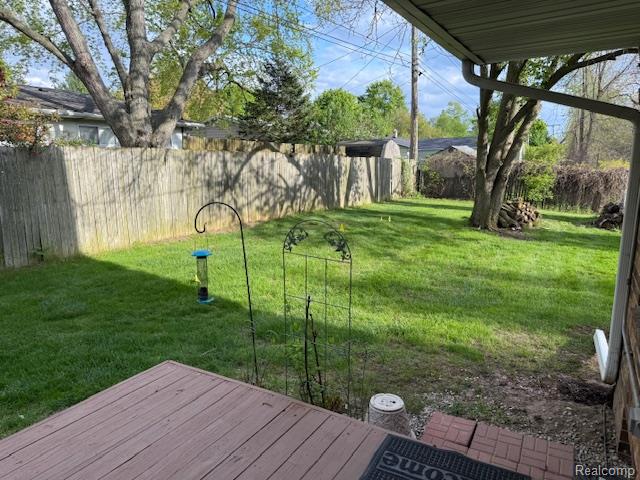 6351 Beechfield Drive Property Photo 5
