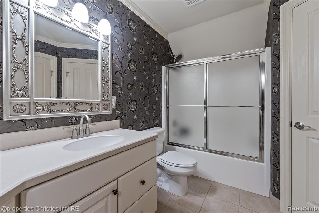 595 Ridge Point Drive Property Photo 30
