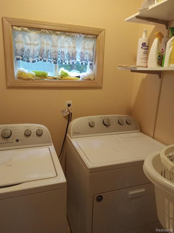 4405 S Hemlock Road Property Photo 7