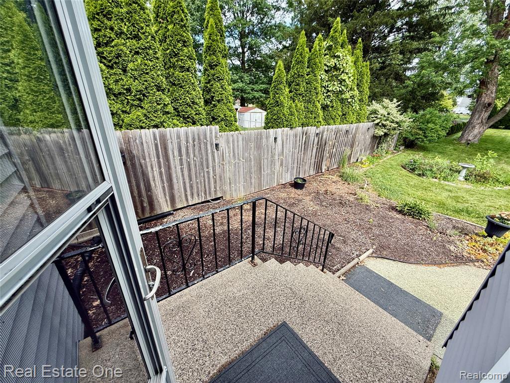 865 Grant Avenue Property Photo 22