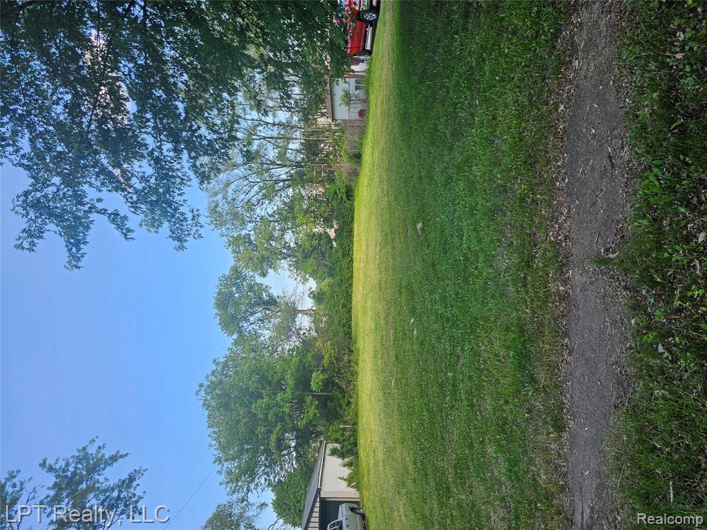 15440 Woodbine