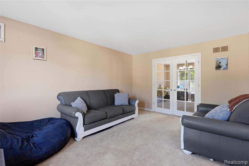 50426 Chief Drive Property Photo 4