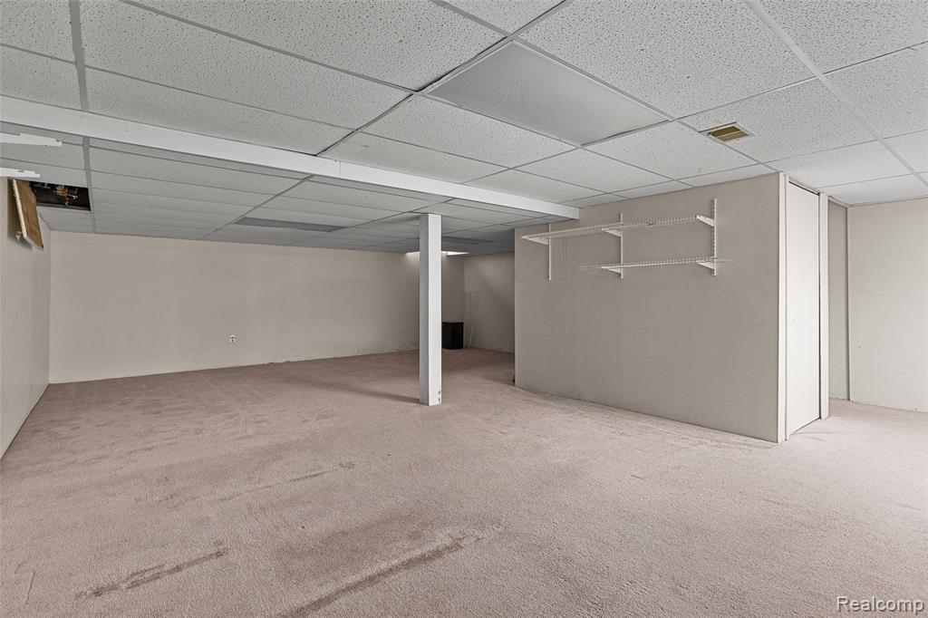 7147 Elmhurst Property Photo 26