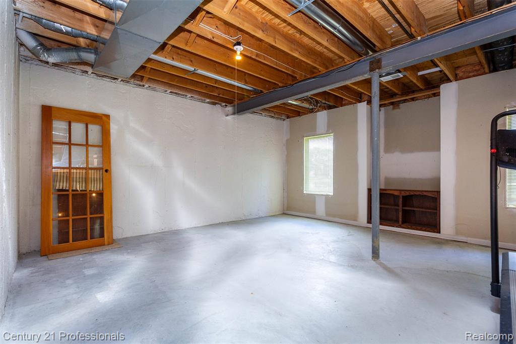 8225 Brookstone Lane Property Photo 40