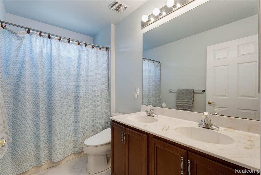 25035 Samoset Court Property Photo 30