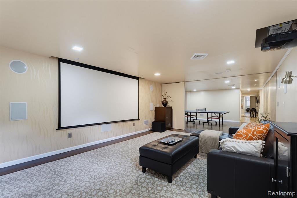 25035 Samoset Court Property Photo 36