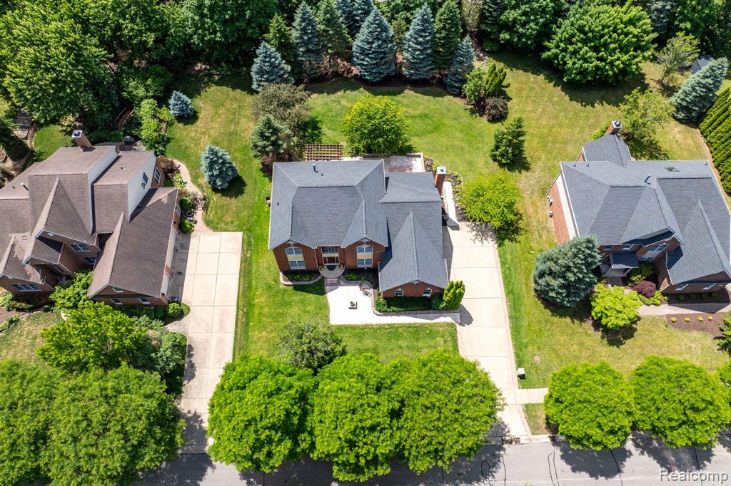 25035 Samoset Court Property Photo 49