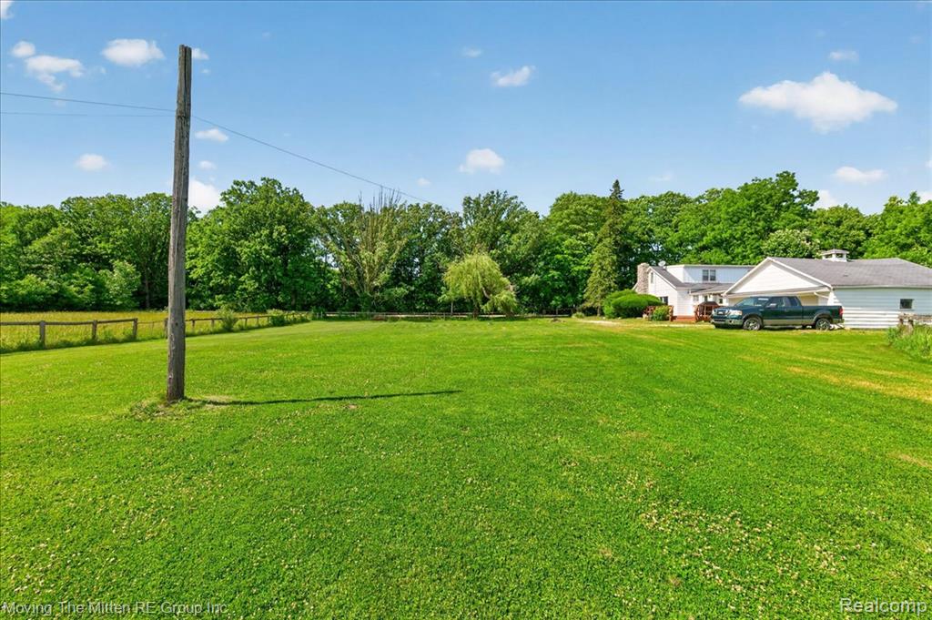 6390 Brookville Road Property Photo 18
