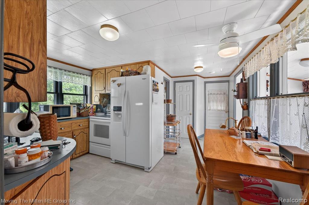 6390 Brookville Road Property Photo 29