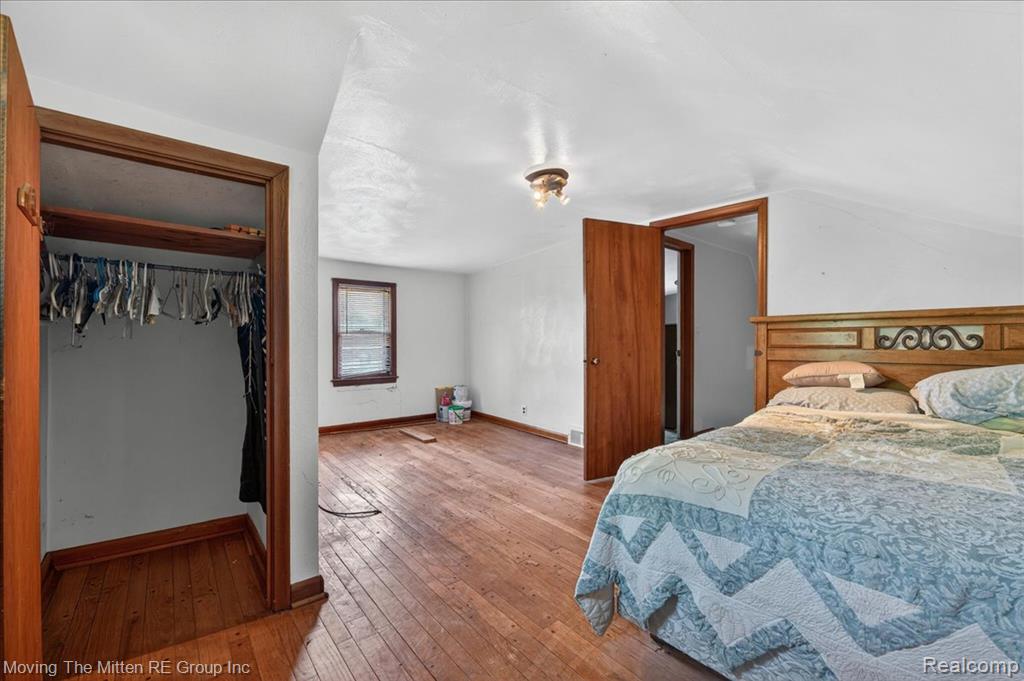 6390 Brookville Road Property Photo 38