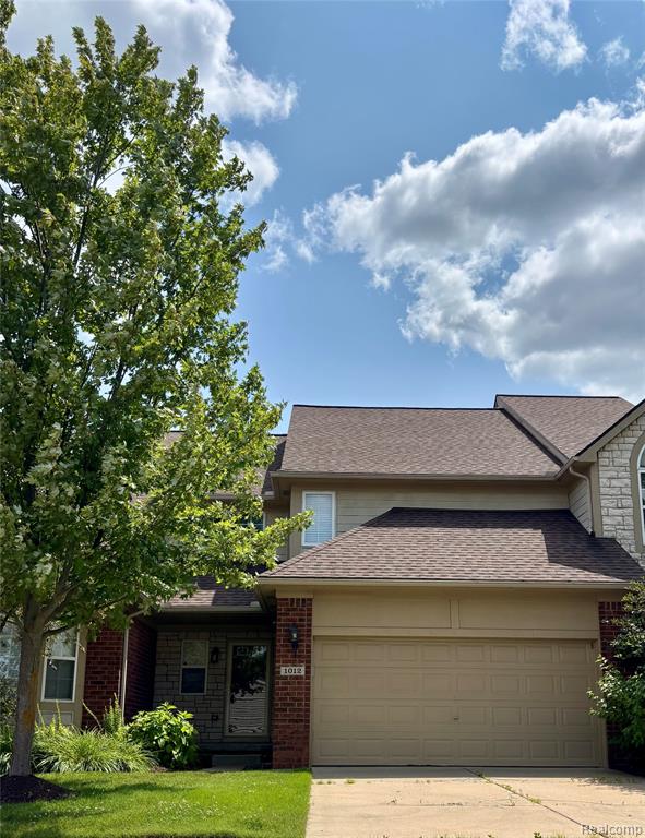 1012 Paddock Lane Property Photo 1