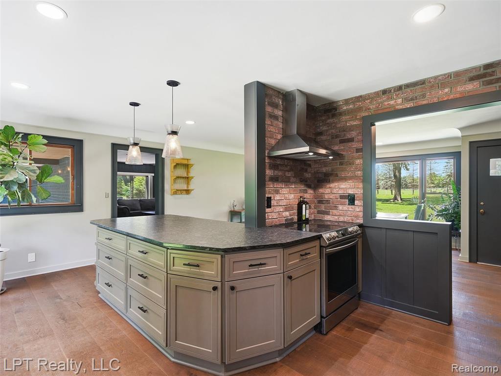 3700 Napier Road Property Photo 12