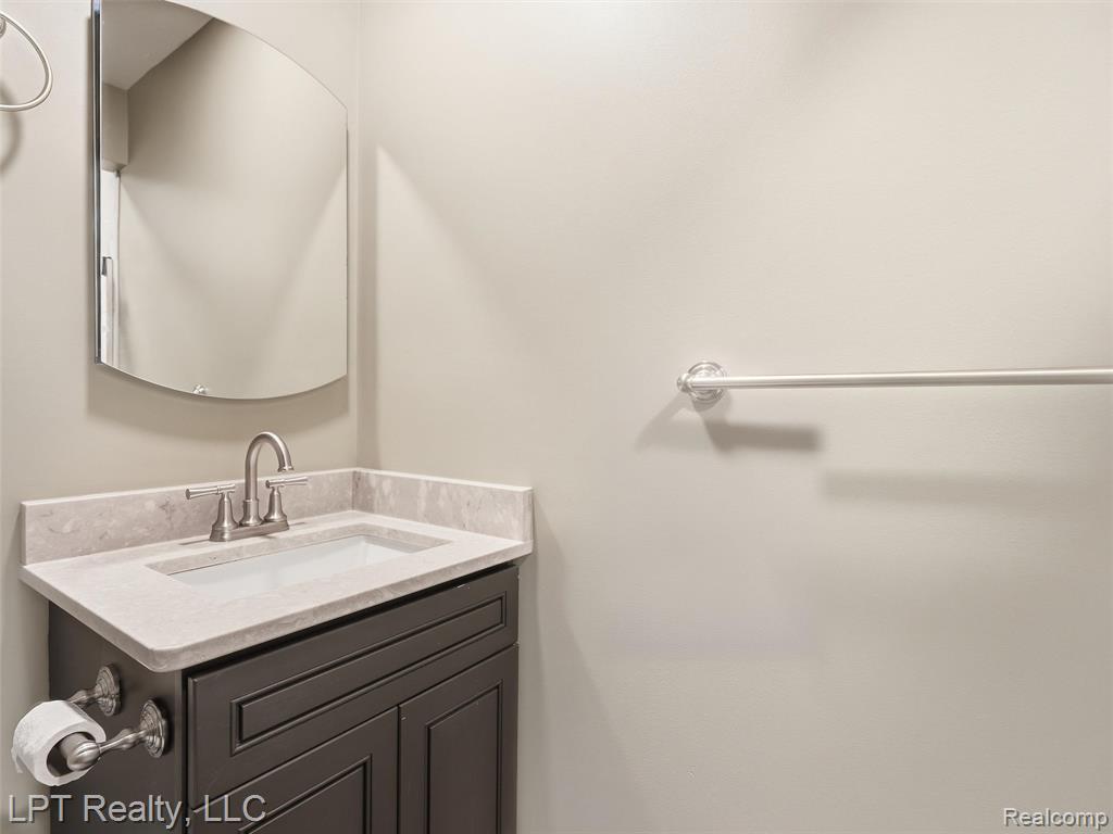 3700 Napier Road Property Photo 18