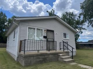3957 13th Street Property Photo 1