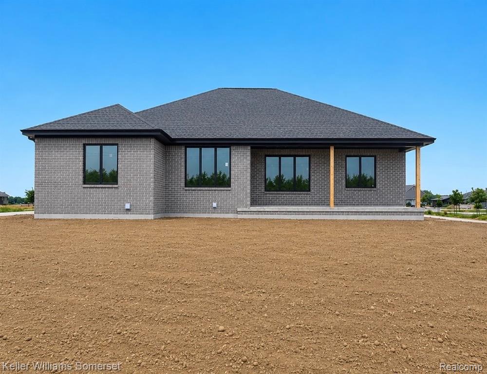 7085 Dryden Road Property Photo 5