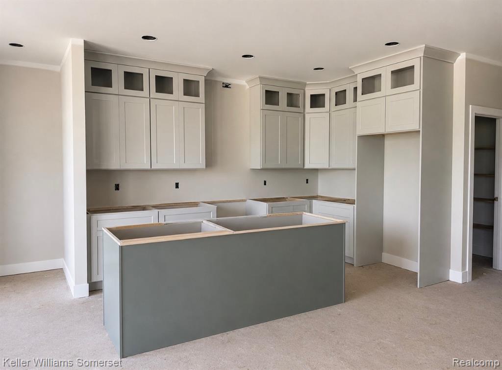 7085 Dryden Road Property Photo 7