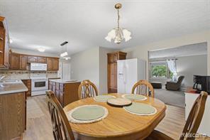 3843 Hooker Road Property Photo 6