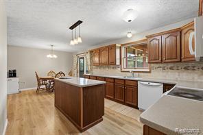 3843 Hooker Road Property Photo 9