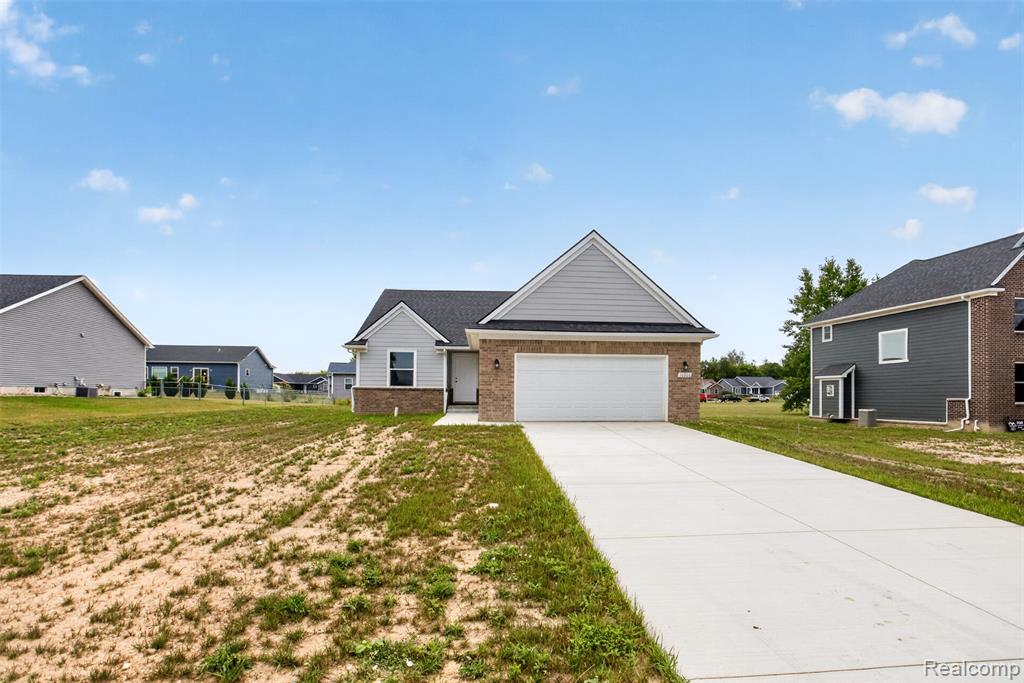 10206 Hunt Drive Property Photo 6