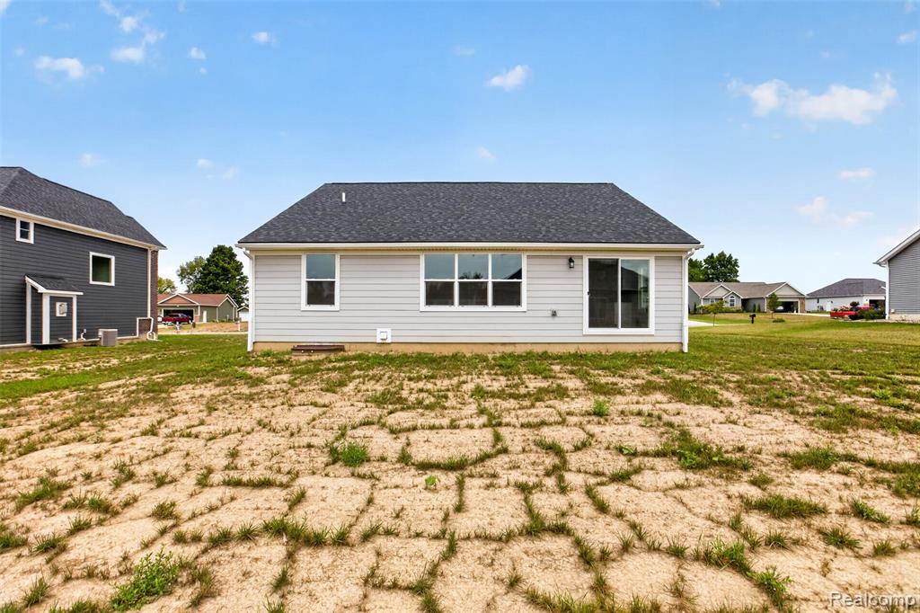 10206 Hunt Drive Property Photo 9