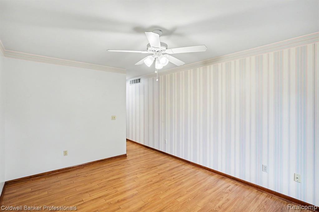 1083 Shalin Drive Property Photo 7