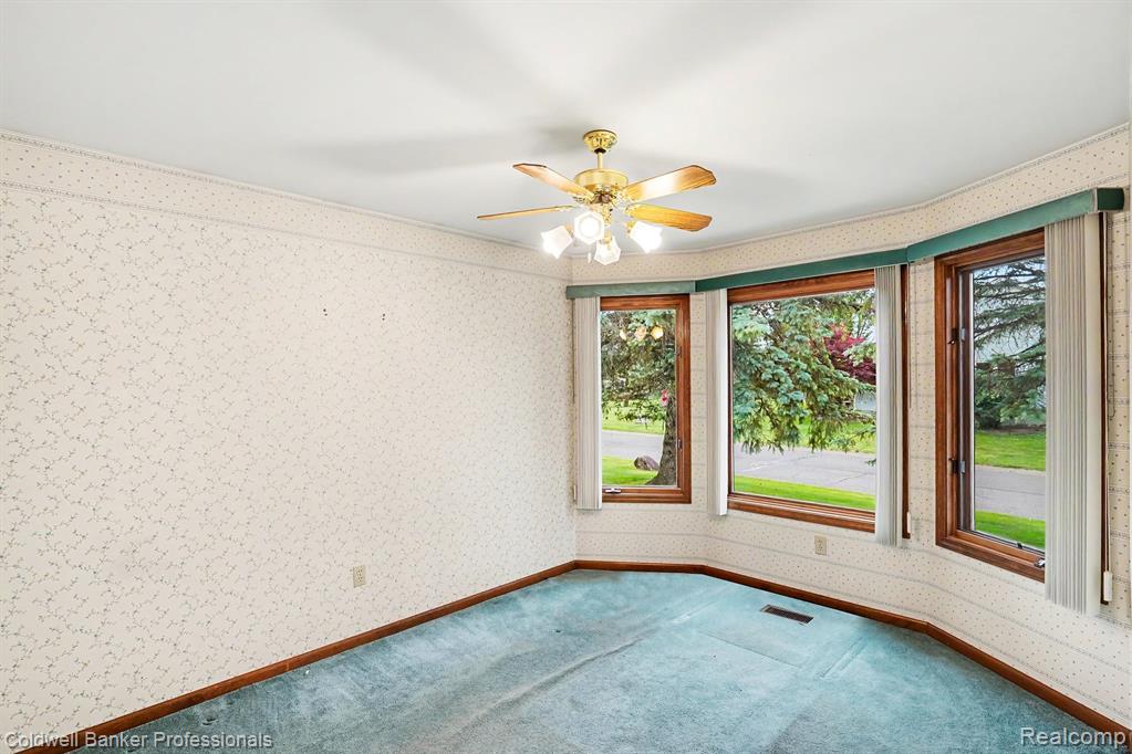 1083 Shalin Drive Property Photo 10