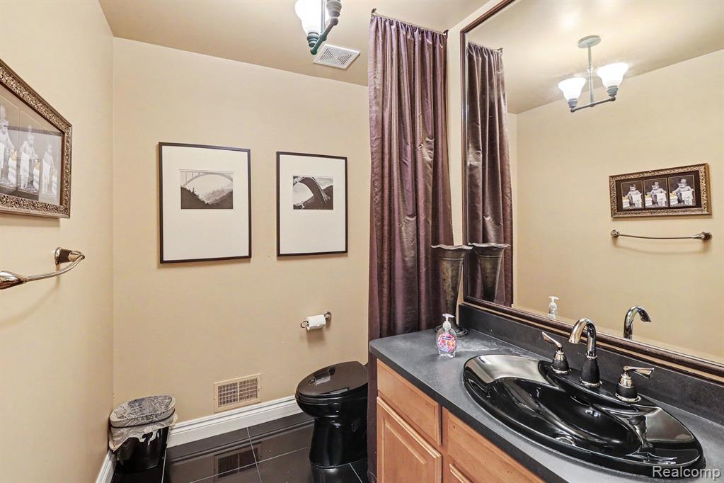 55260 Belmont Drive Property Photo 12