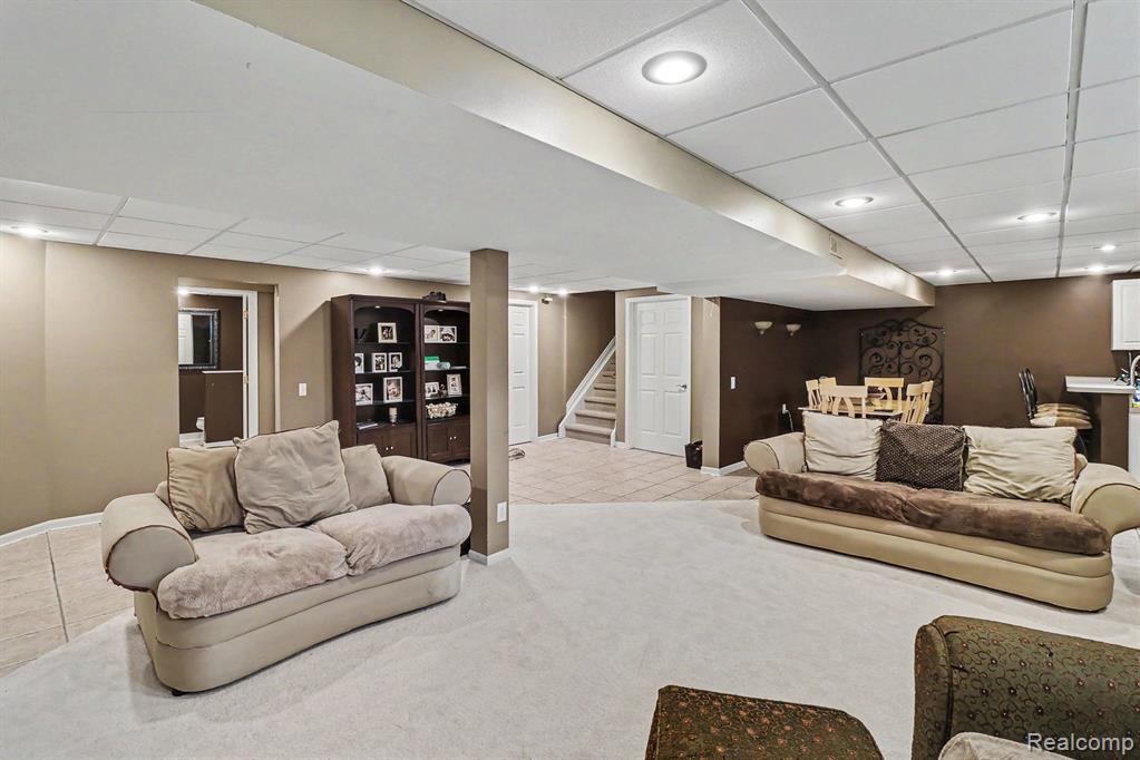 55260 Belmont Drive Property Photo 14