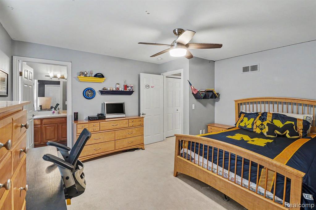 55260 Belmont Drive Property Photo 20