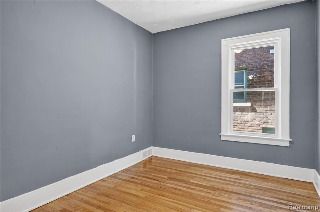 5106-5108 S Martindale Street Property Photo 24