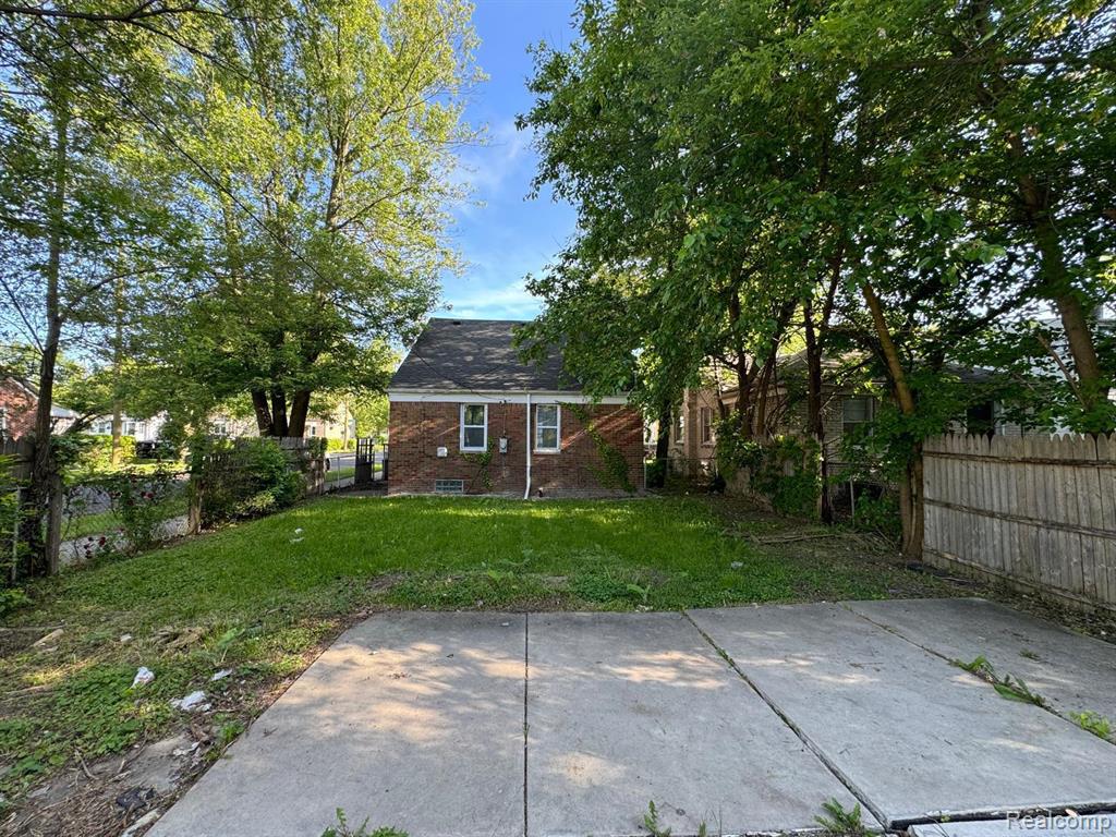 61003457 Property Photo 2