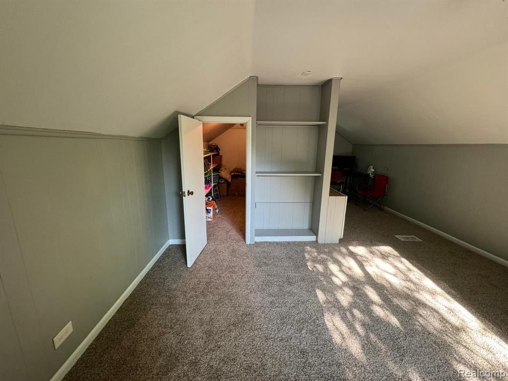 61003457 Property Photo 32
