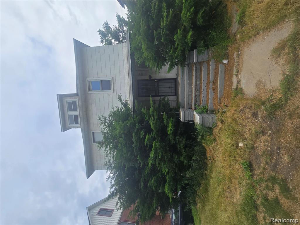 202 Tyler Street Property Photo 1