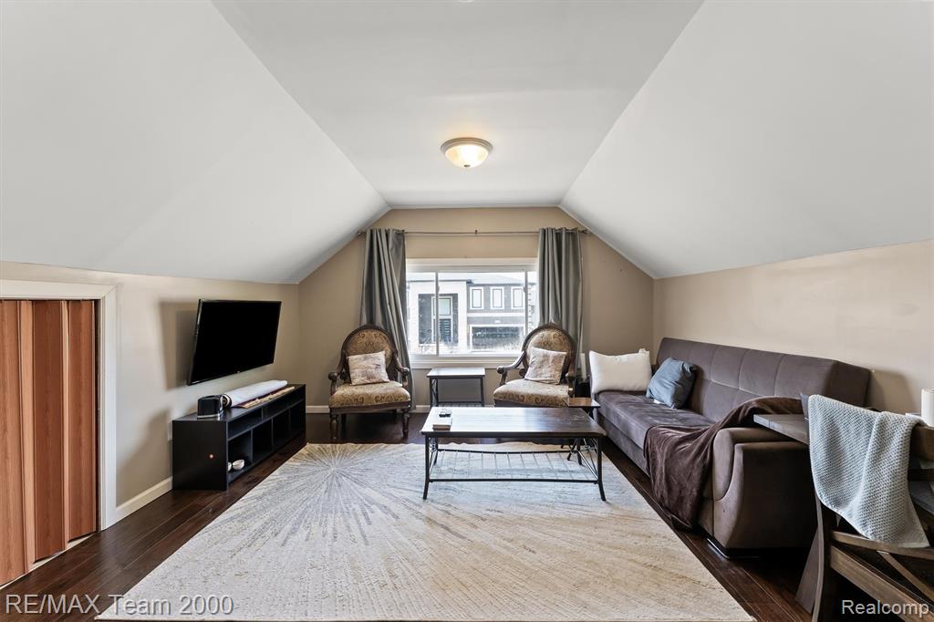5734 N Gulley Road Property Photo 10