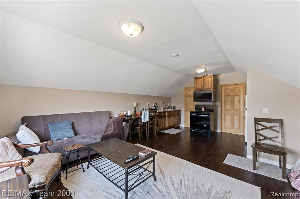 5734 N Gulley Road Property Photo 11