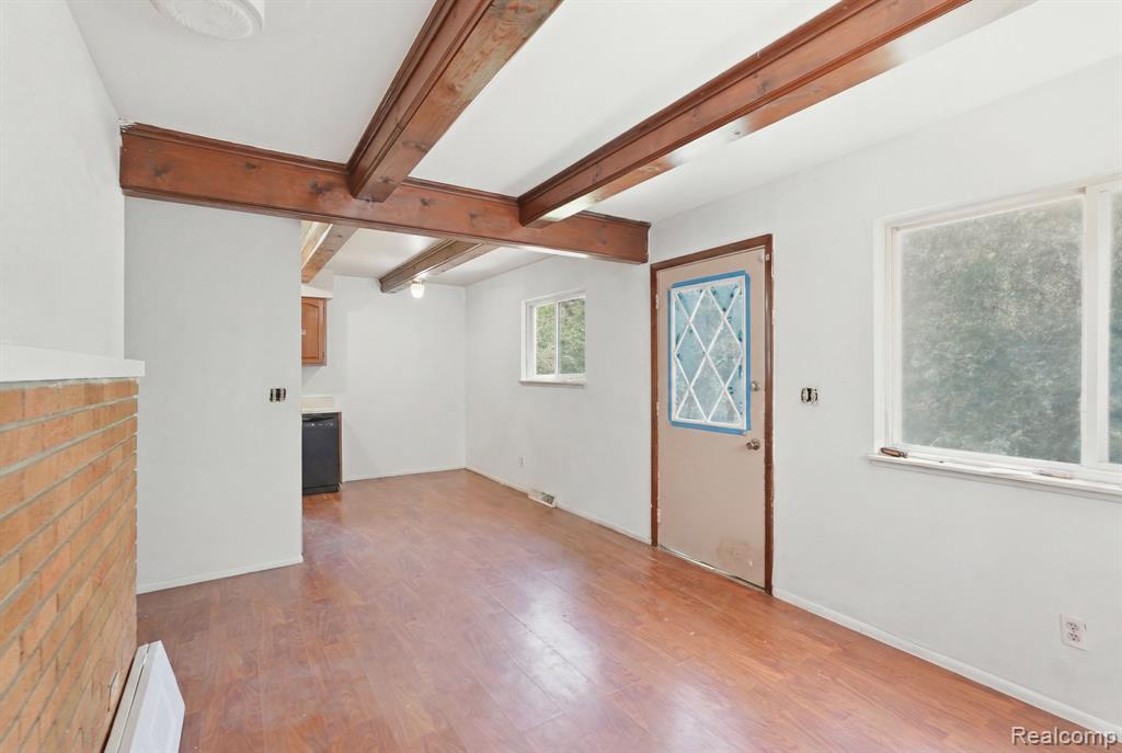 1699 Ditty Road Property Photo 9