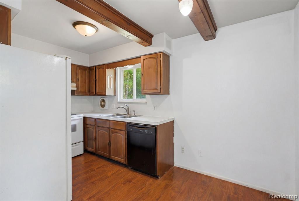 1699 Ditty Road Property Photo 11
