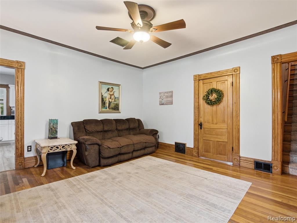 53633 Chesterfield Road Property Photo 12