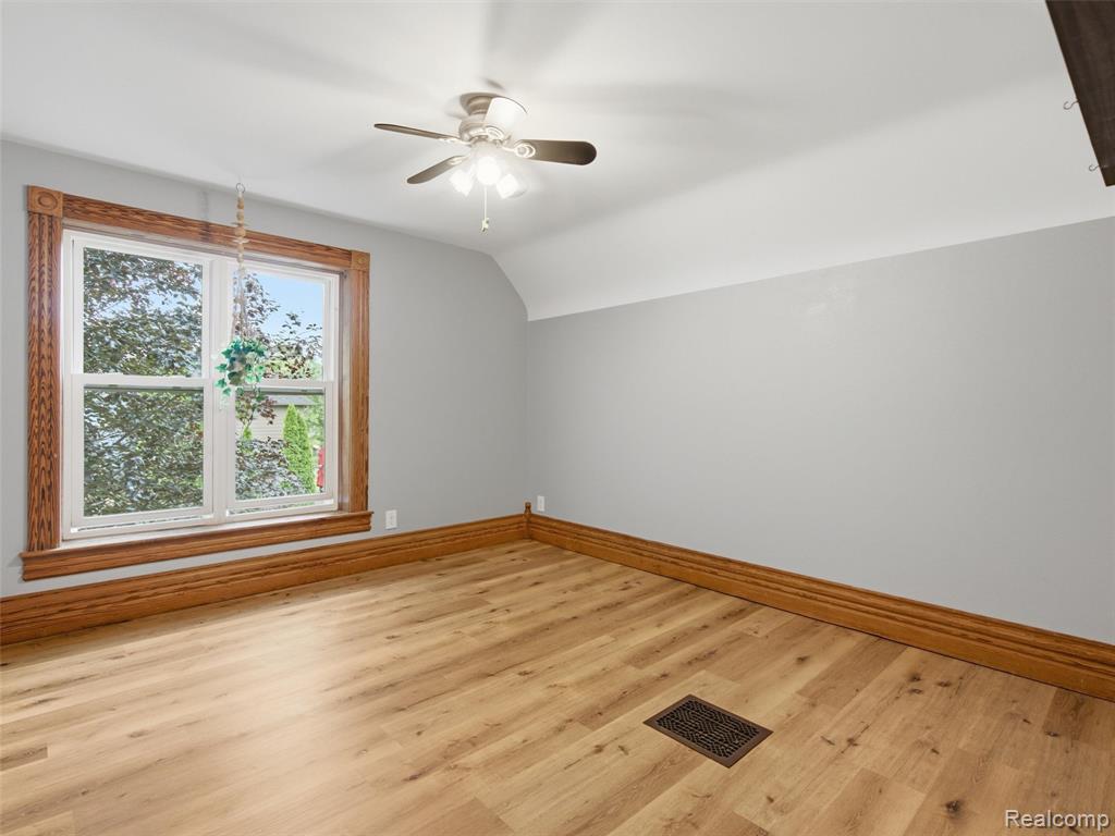 53633 Chesterfield Road Property Photo 28