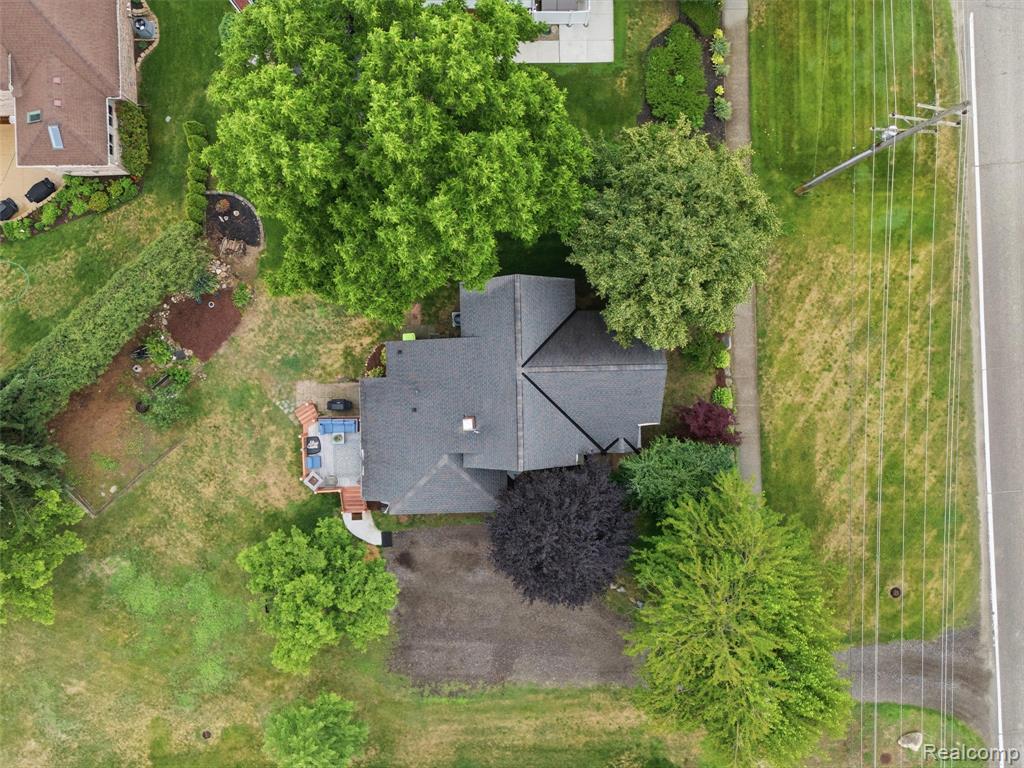 53633 Chesterfield Road Property Photo 35