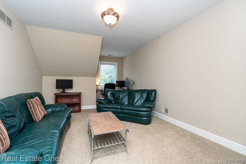 2737 Pebble Beach Drive Property Photo 48