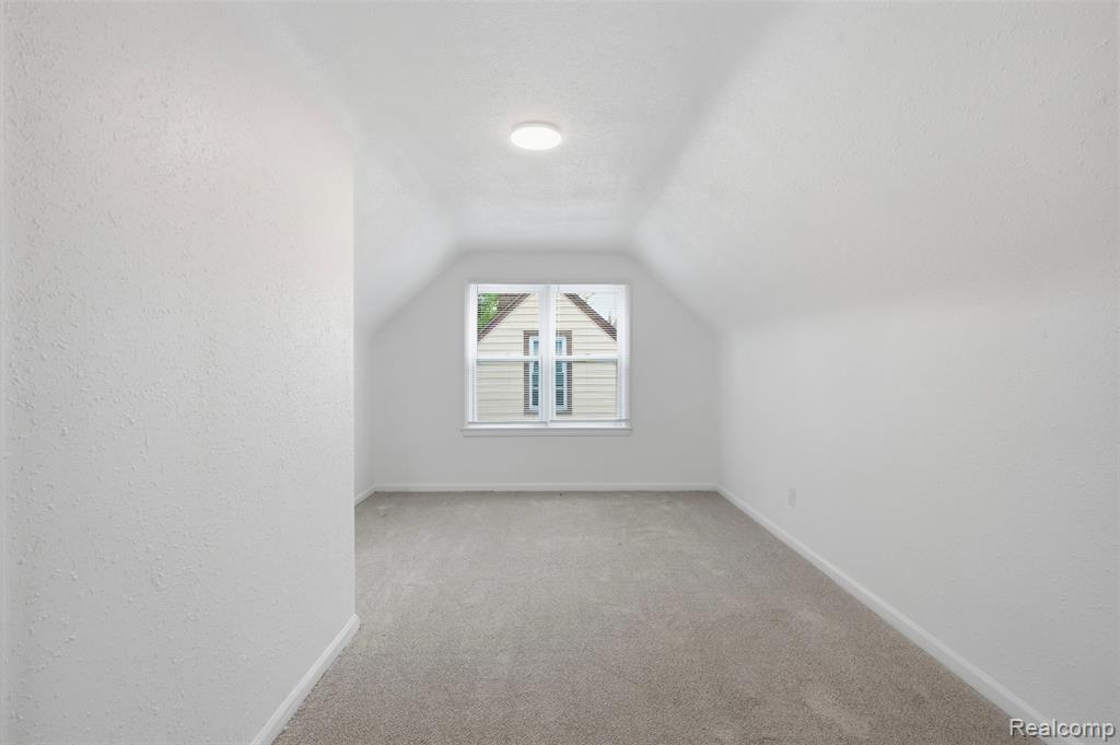 4127 17th Street Property Photo 14