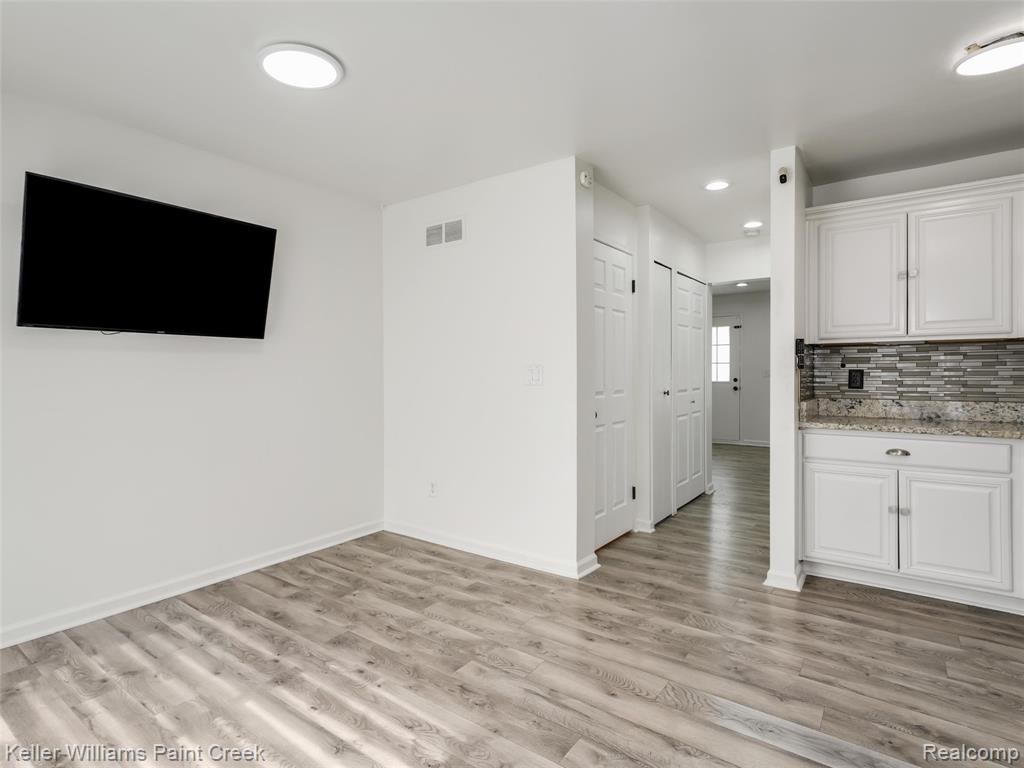 36650 Park Place Drive Property Photo 11