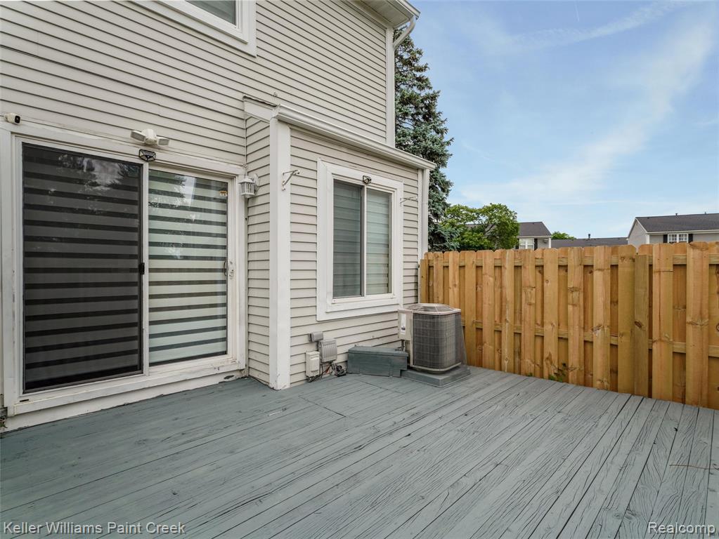 36650 Park Place Drive Property Photo 23